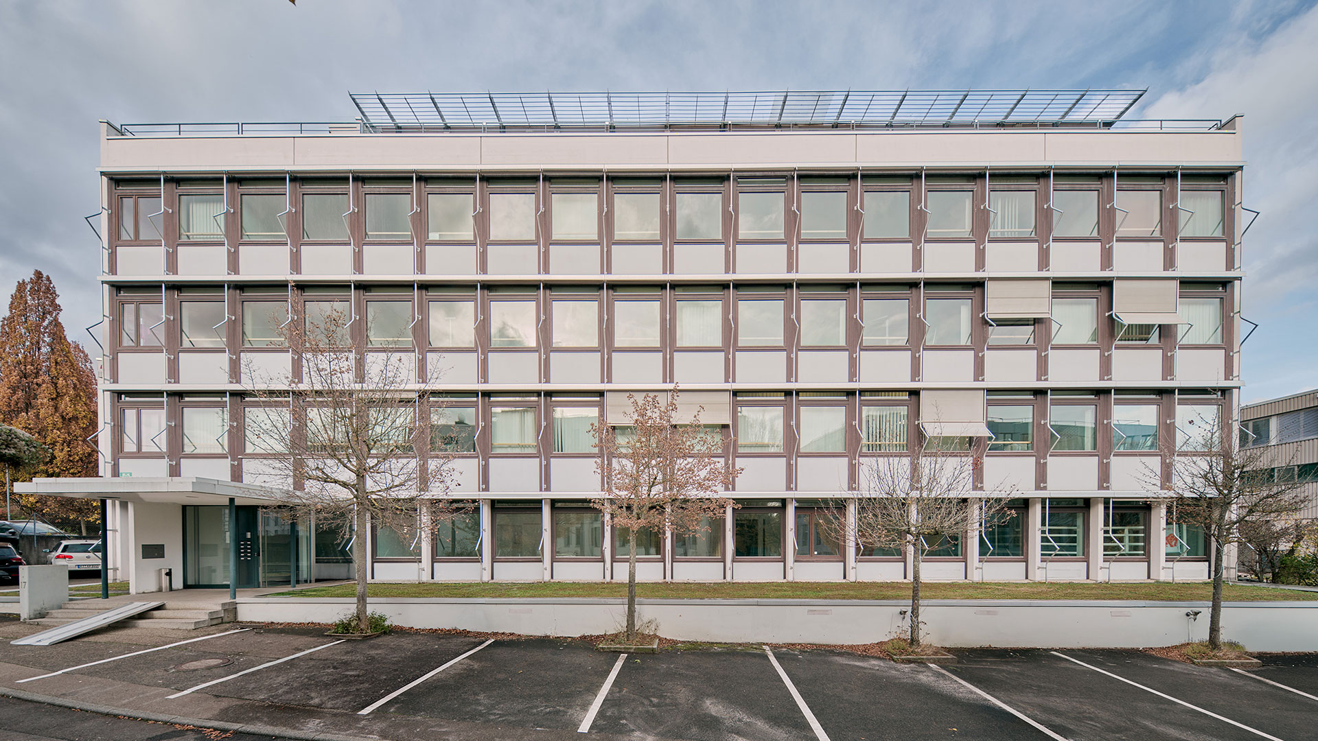 real-estate-commercial-ernsthaldenstrasse-17-frontal