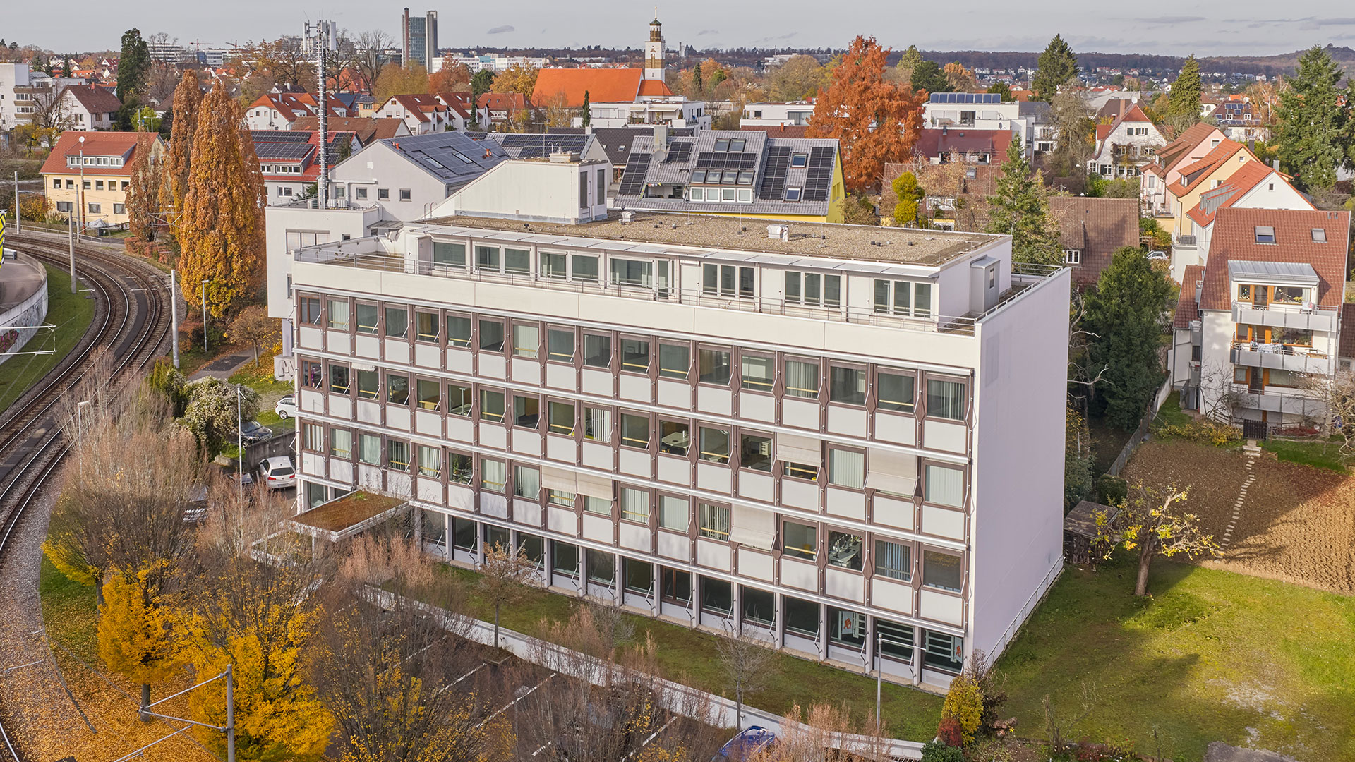 Real Estate Commercial Ernsthaldenstraße 17