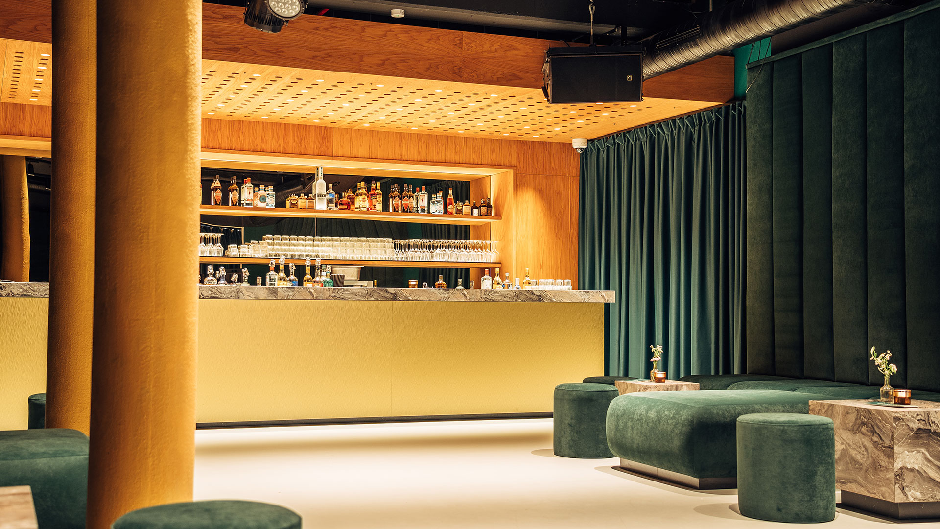 Real Estate Commercial Königstraße 29 Oscho Bar