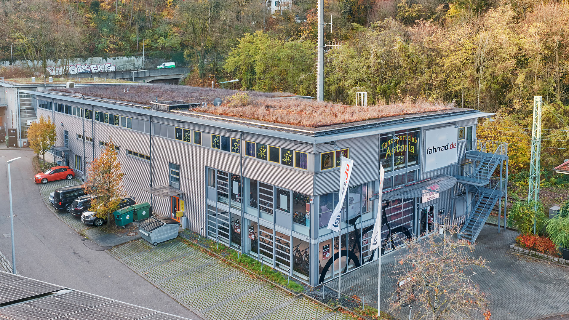 Real Estate Commercial Rotenwaldstraße 154 links