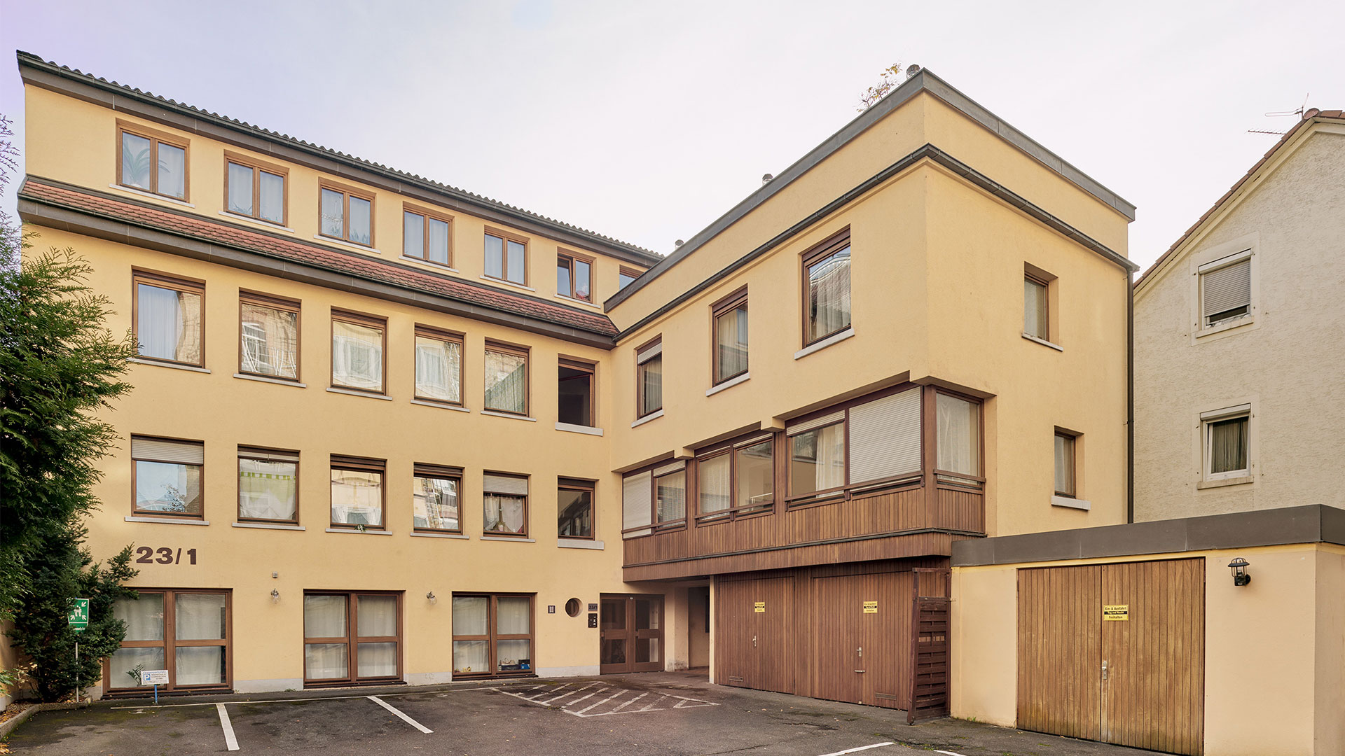 real-estate-residential-bebelstrasse-23-und-23-1-eingang
