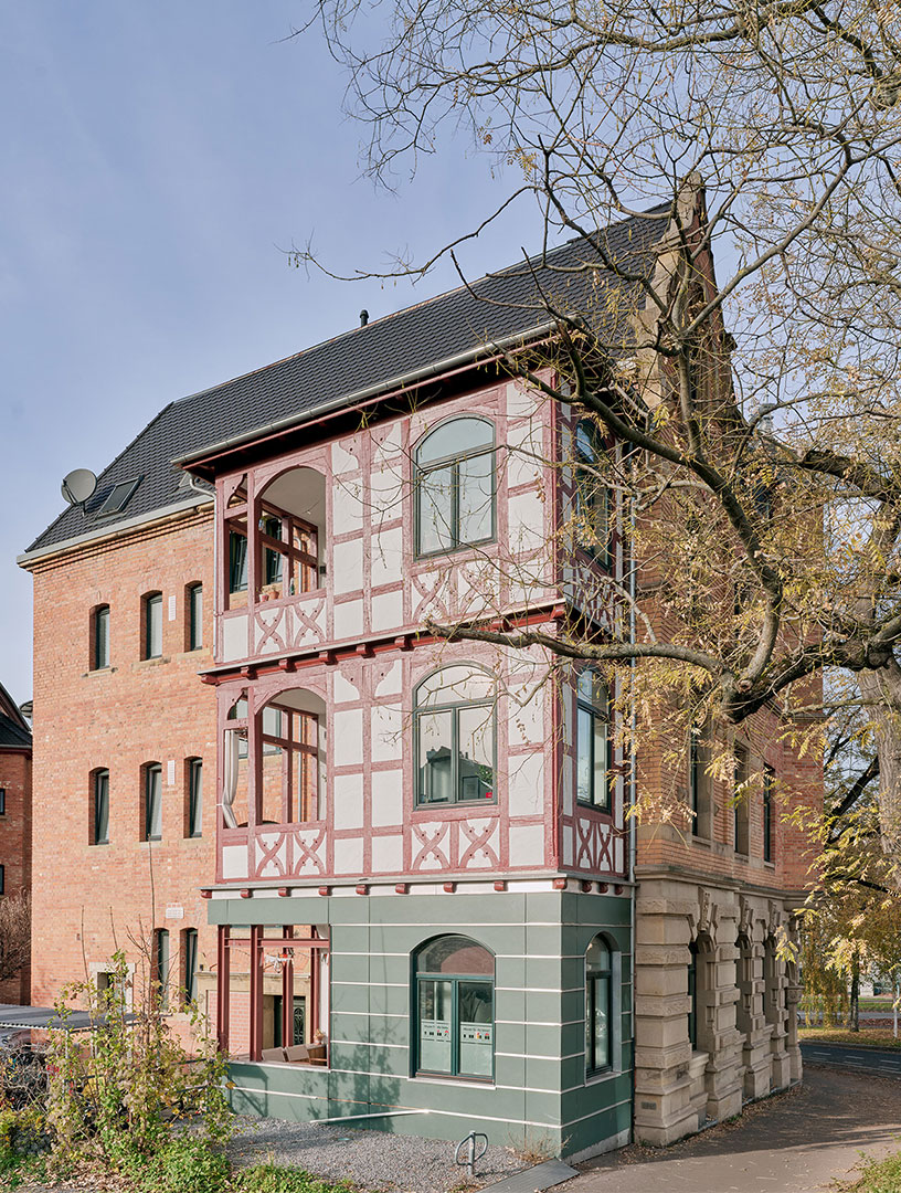real-estate-residential-charlottenstrasse-2-hinten