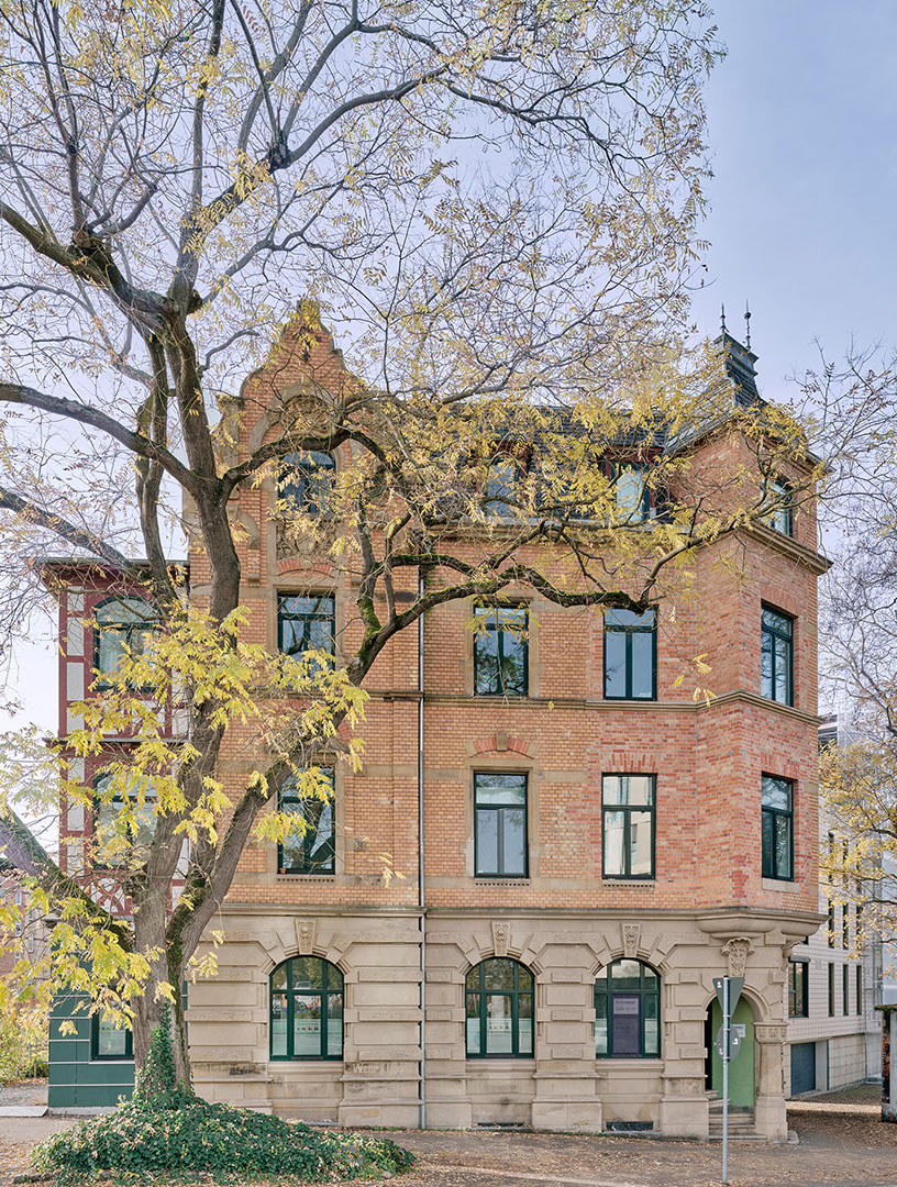 real-estate-residential-charlottenstrasse-2-links