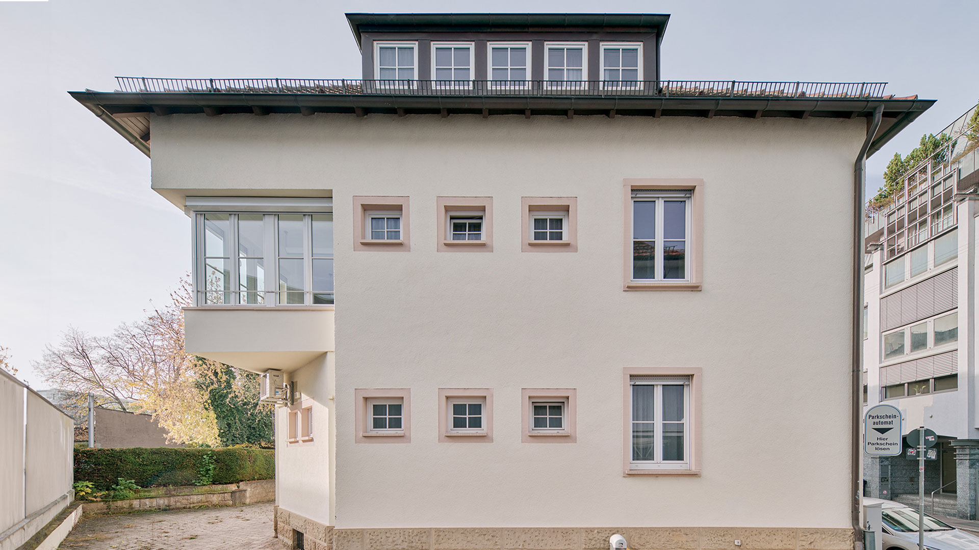 real-estate-residential-titotstrasse-8-seite