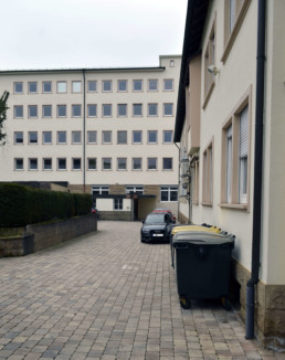 Heilbronn Titotstraße 8 Hinterhof Parkplatz